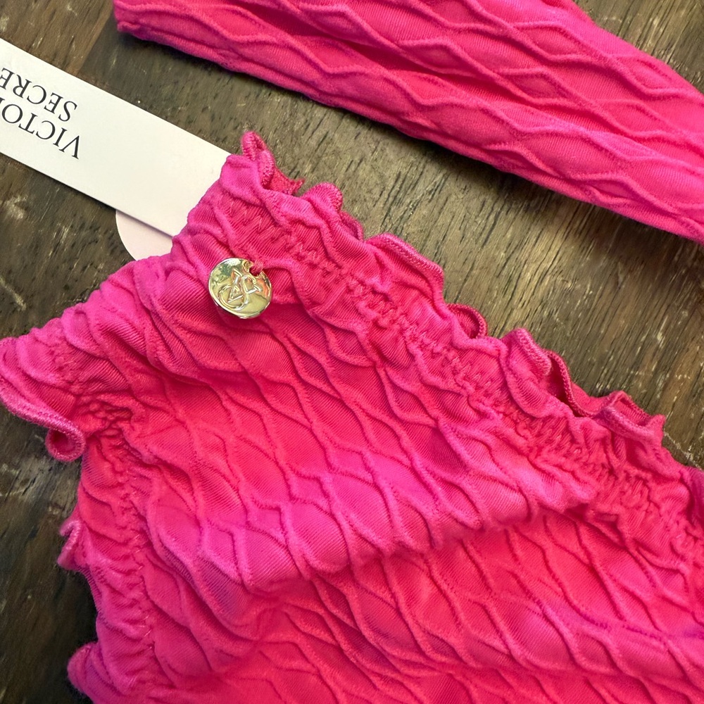 Victoria's Secret Hot Pink Bikini Set - Picture 6 of 7